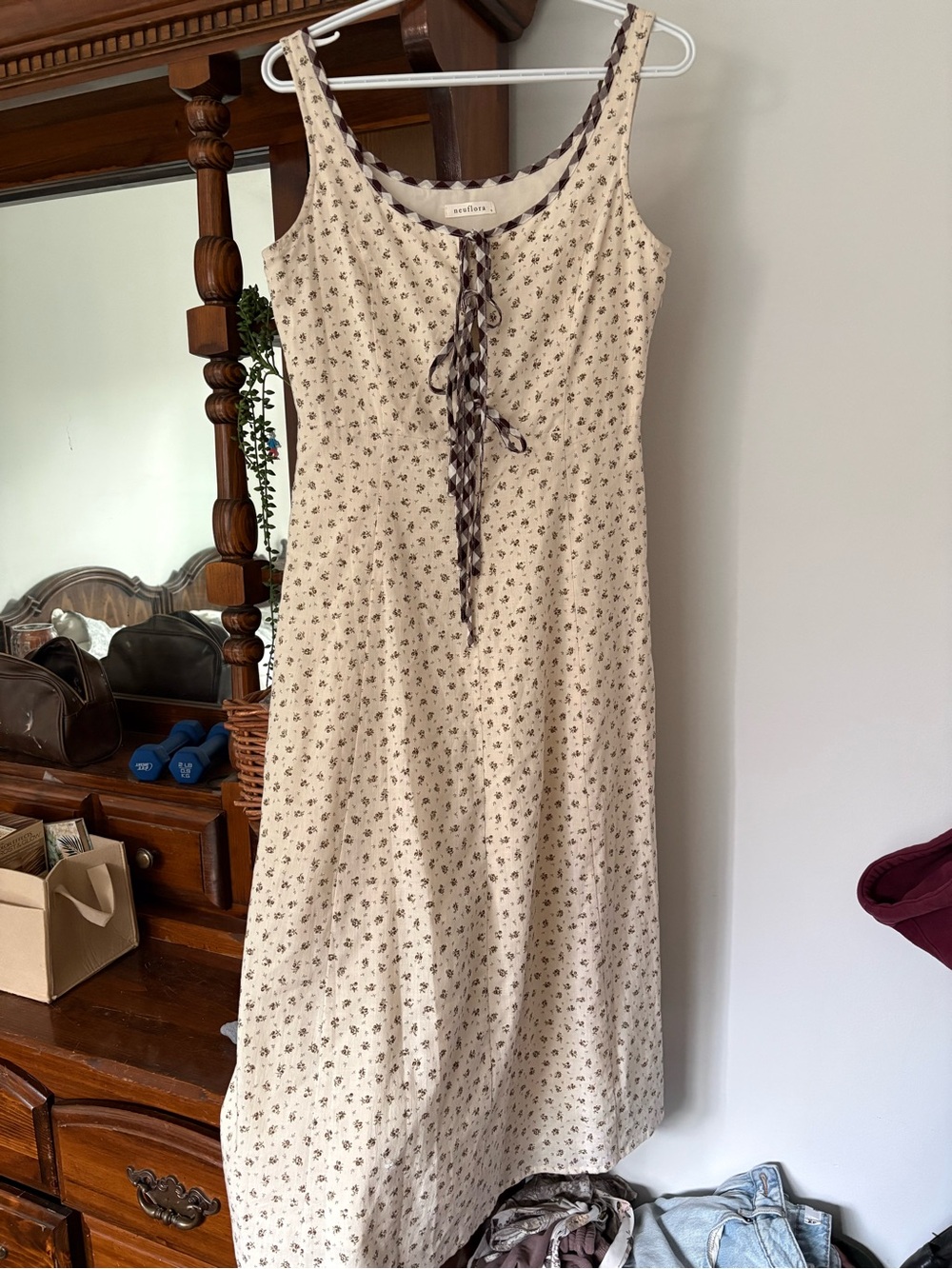 Neuflora Dress Size Small
